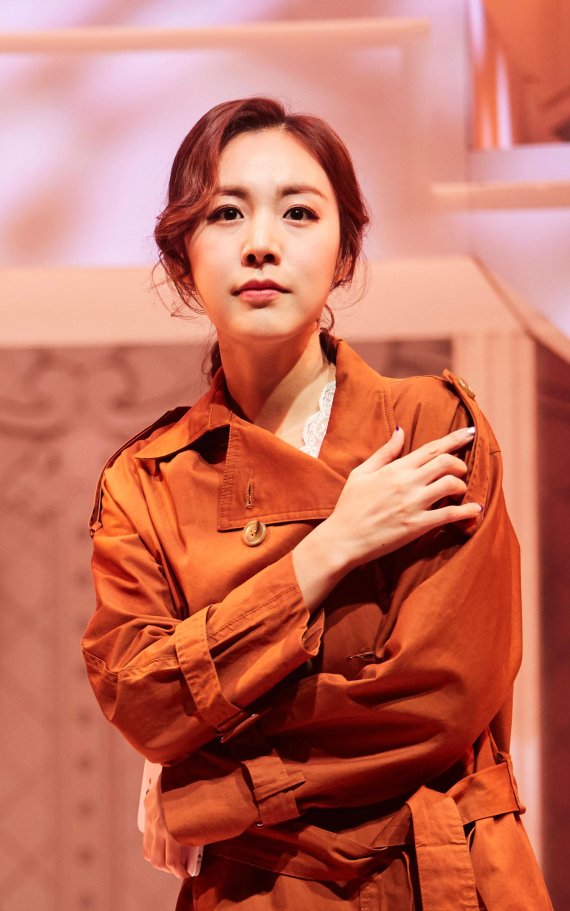 간미연이 서울 대학로 아트원씨어터에서 공연중인 뮤지컬 '아이러브유'에서 '여자2' 역할로 열연중이다. '아이러브유'는 1996년 미국 뉴욕 오프브로드웨이에서 초연된 이후 오픈런으로 13년간 공연된 작품으로 한국에서는 2004년 초연됐다.