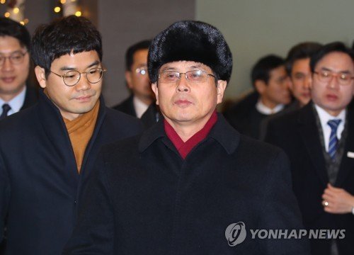 평창올림픽 남북 공조 '순항중'..건군절 열병식, 한미훈련 등 불씨 여전