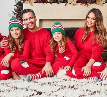 제시카 알바가 공개한 가족사진./제시카 알바 인스타그램