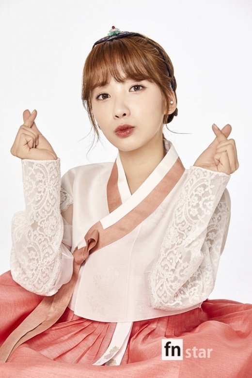 [한복 인터뷰②]지숙 “아팠던 지난해...힘든 일 스스로 치유”