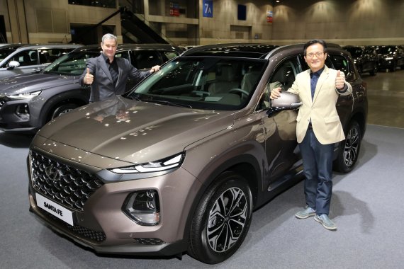 현대차, '신형 산타페' 공식 출시‥"연간 9만대 팔겠다"