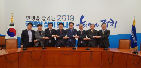 원희룡 제주지사, 국회 방문…4·3 특별법 개정 촉구