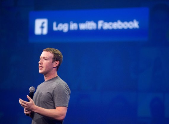 정부가 페이스북의 개인정보 무단 수집 의혹에 대응해 실태 점검에 나선다.