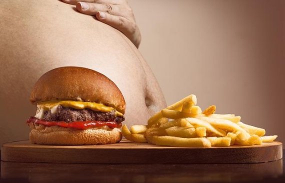 과체중·비만 그대로 두면 암 위험 ↑ <연구>