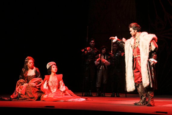 [yes+ culture] 테너의 감미로운 목소리로.. 오페라 '가면무도회'