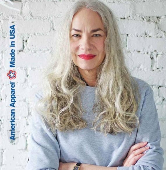 60살에 길거리 캐스팅 당한 모델