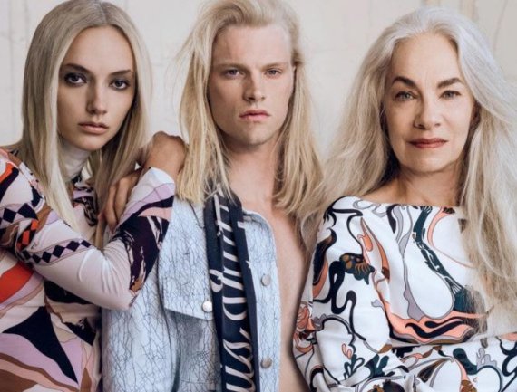 60살에 길거리 캐스팅 당한 모델