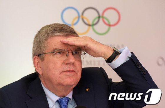 토마스 바흐 IOC 위원장 "도쿄올림픽 개최 여름 아닐 수도 있다"