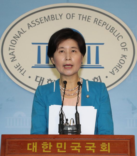 민주 '권성동 비호의혹'에 "검찰, 법사위원장 눈치 보는 것"