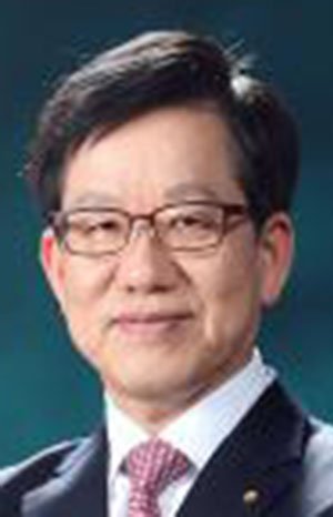 [금융라운지] 홍현풍 우리은행 부행장 "데이터 토대로 디지털 전환 블록체인·AI 등 新사업 추진"