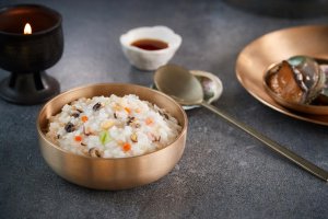 한국야쿠르트 아침식사 대용식 라인업 확대...전복죽-야채죽 선봬