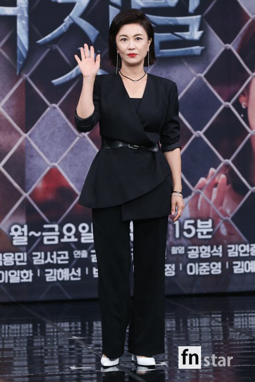 [포토] 김혜선, ‘올블랙으로 시크하게’