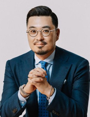 레스케이프 호텔 초대 총지배인 김범수 상무