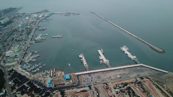 대천항 해경전용관공선부두 전경.