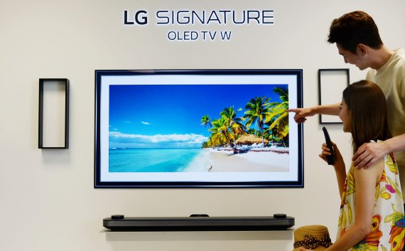 LG전자, 트립어드바이저와 손잡고 TV 갤러리 앱 콘텐츠 늘린다