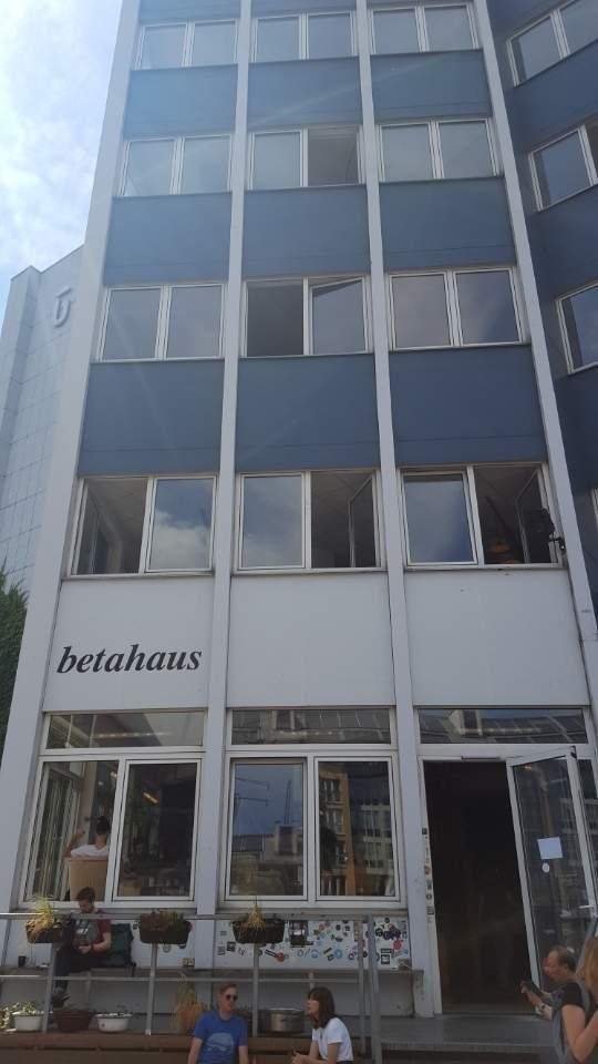독일 베를린에 위치한 스타트업(창업초기기업)들의 공유오피스인 '베타하우스' 전경