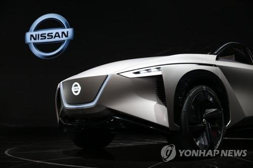 A Nissan IMX concept car is on display during the 15th Beijing International Automotive Exhibition, also known as Auto China 2018, in Beijing, China, 26 April 2018.연합뉴스