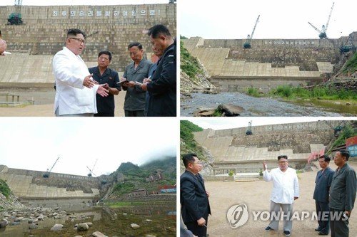 김정은 잇단 현지지도..발전소 30년째 완공 못해 강한 질책