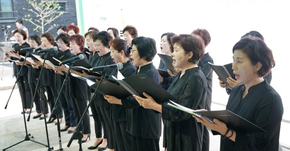 [fn포토] 제주4.3 상흔 ‘빼곡’…4.3길 탐방에 나선 원희룡 지사