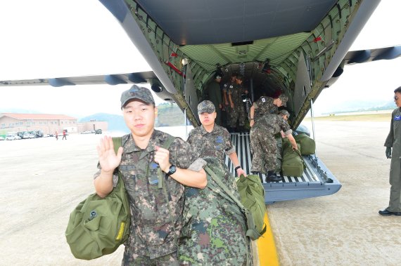 공군 입대하면 수송기 타고 자대 간다