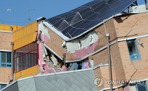 가산동에서 상도동 연이은 사고, "안전불감증이 만든 인재"