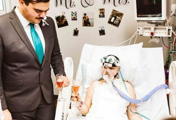 14년 친구였던 연인이 죽기 3일 전.. 행복한 결혼식 올린 남성