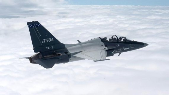 ▲ 록히드마틴-한국항공우주(KAI)가 미 공군 APT 사업에 제안한 'T-50A'