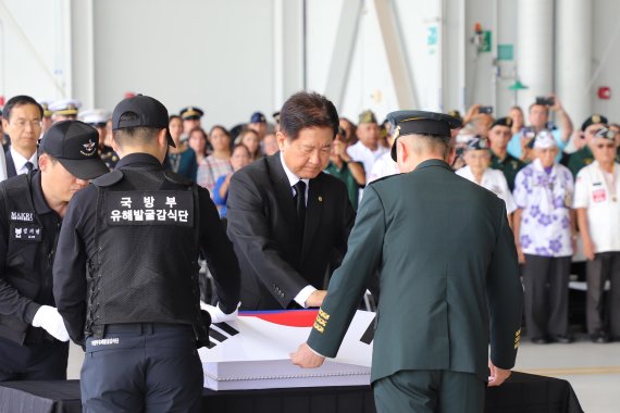 6&middot;25전쟁 국군 전사자 유해, 68년 만에 조국 품으로