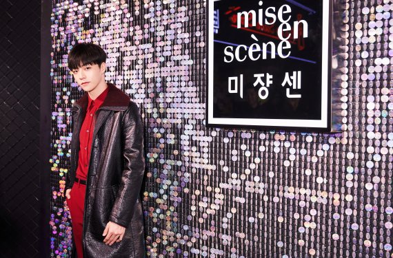 19일 미쟝센 중국 론칭행사에 참석한 중국 모델 천리농