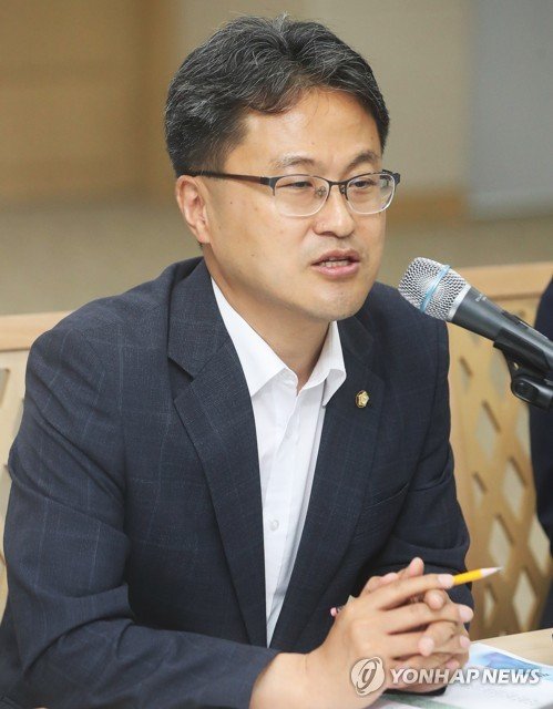 김정우 더불어민주당 의원