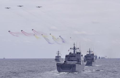 지난 2018년 10월 10일 제주 국제관함식 해상사열 리허설을 진행하고 있다. 사진=해군 제공
