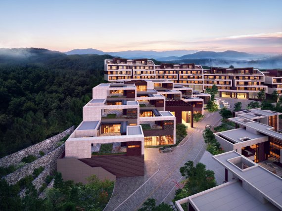 '골프장 정원·동해바다 한눈에'..해운대비치CC 골프빌리지 분양