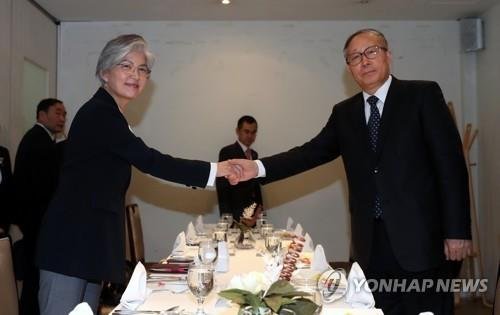 강경화, 리홍중 中톈진시 당서기와 오찬..한중관계 논의