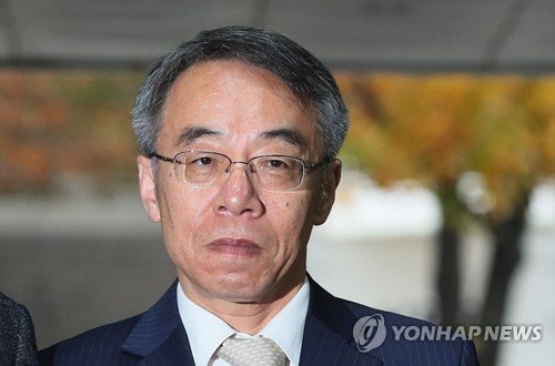 '사법농단' 의혹 핵심인물 임종헌, '묵비권 행사' 속내는