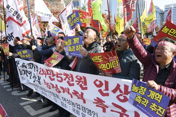 자영업자도 농민도 "생존권 사수"