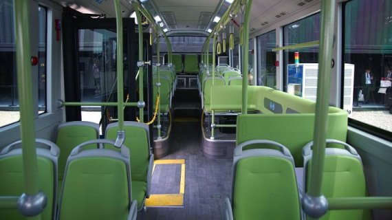 전기버스 '일렉시티' 모델 내부 모습 /사진=fnDB