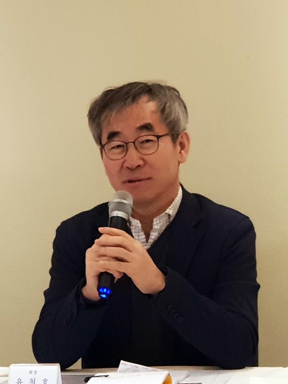윤철호 대한출판문화협회 회장이 8일 열린 신년 미디어데이에서 인사말을 하고 있다.