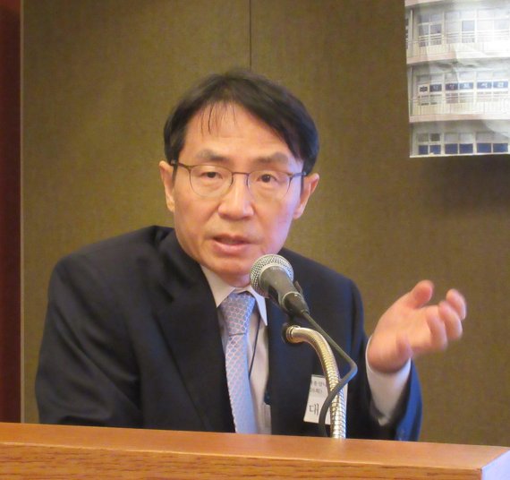 허대석 서울대병원 교수 "의료집착에 빠진 한국사회, 연명치료보다 의미있는 마무리 도와줘야"