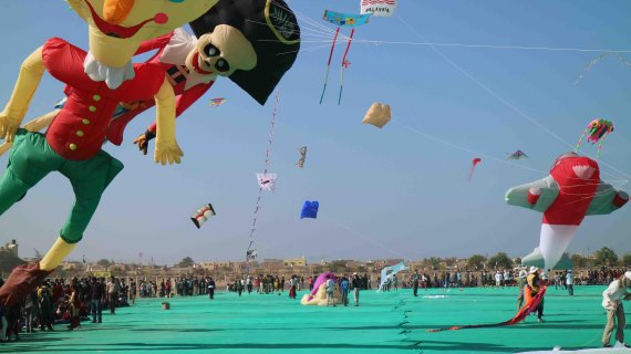 리기태 단장 한국국가 연날리기 대표단 인솔 제30회 인도구자라트국제연축제 참가