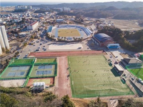 강원도 동해안 최북단 고성군... 동계 전지훈련 메카로 급부상