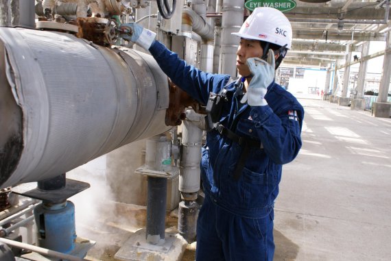 SKC, 해외에 PO 다운스트림 사업 동반 진출...울산공장 같은 생산거점 건설