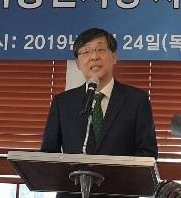 24일 한국거래소 이은태 유가증권시장본부장이 올해 중점적으로 추진할 사업들을 설명하고 있다. 사진=이정은 기자