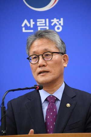 산림일자리 작년보다 5000개 늘리고 남·북 산림협력사업도 차질 없이 추진