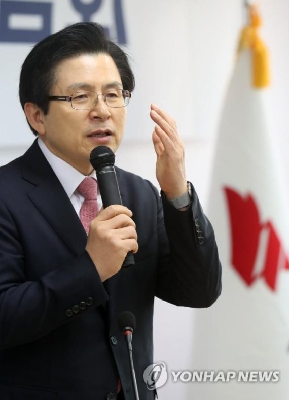 당권도전 황교안 "한국당, 압도적 제1당으로 만들겠다"