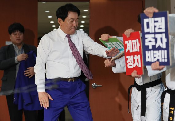 안상수 자유한국당 의원. 연합뉴스