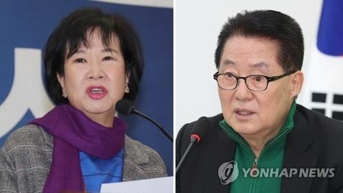 무소속 손혜원 의원(왼쪽)과 민주평화당 박지원 의원