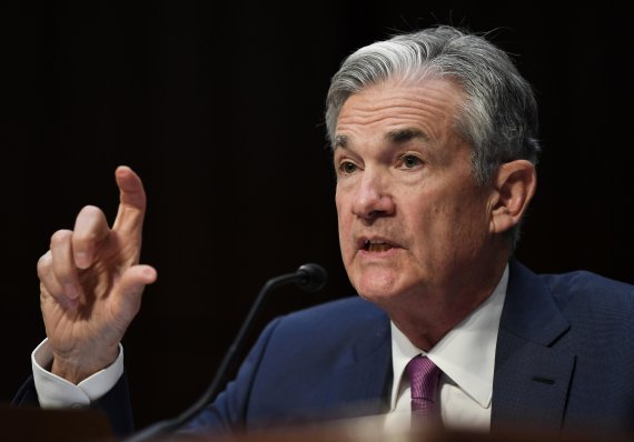 WASHINGTON, July 17, 2018 (Xinhua) -- U.S. Federal Reserve Chairman Jerome Powell testifies before the Senate Banking Committee, on Capitol Hill in Washington D.C., the United States, on July 17, 2018. Jerome Powell said on Tuesday that for now, the best way forward for the central bank is to keep g