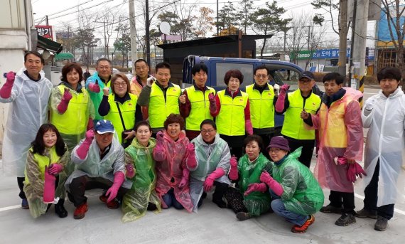 의정부 ‘100일 간 사랑릴레이 배턴잇기운동' 동참. 사진제공=의정부시