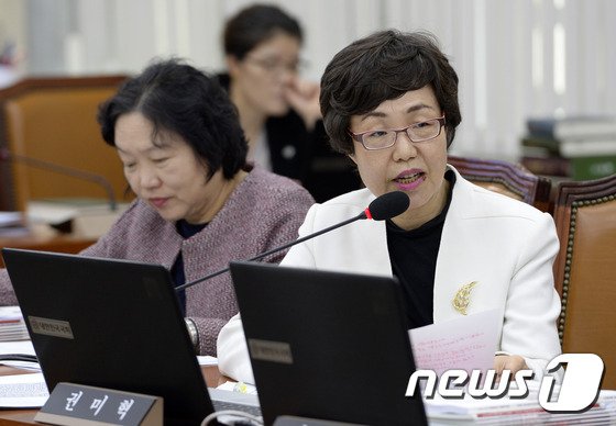 권미혁 더불어민주당 원내대변인. 뉴스1 © News1 안은나 기자