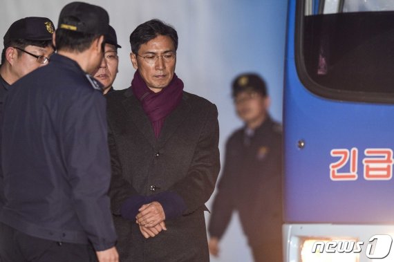 안희정 부인, 페이스북에 "미투가 아닌 불륜" 비판하며 쓴 글
